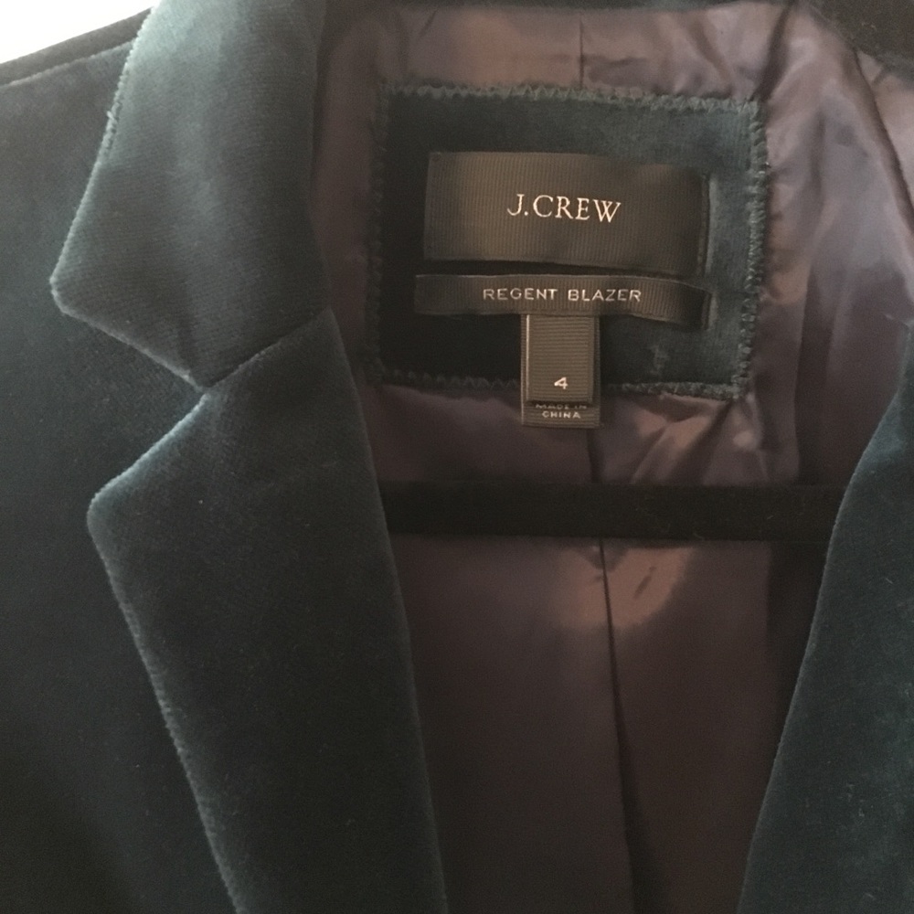 Emerald velvet blazer